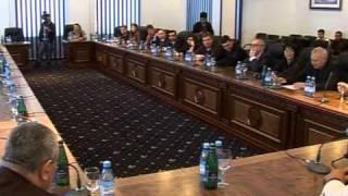 RUSSIAN DEPUTY DELEGATION MET PROSPEROUS ARMENIA PARTY PRESIDENT GAGIK TSARUKYAN