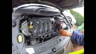 How to remove the intake manifold Renault Megane / Как снять впускной коллектор Рено Меган