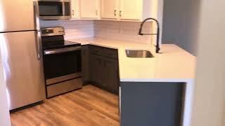 Newly Renovated 1-Bed 1-Bath - River Oaks