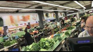 A Peek at Porto’s Temporary Bolhão Market