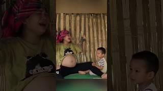 Poor single mother - No one helps #singlemom #construction #bushcraft #bamboohouse