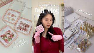 NAIL VLOG: holiday nails, winter in nyc, christmas giveaway