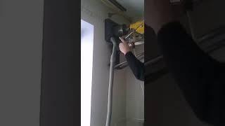 Сверление отверстий для вытяжки. Как пробурить отверстие в стене.