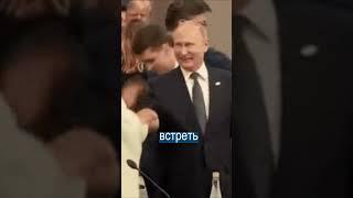 Двойник Путина гуляет по Красной площади