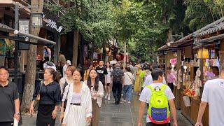 Kuan Alley and Zhai Alley (宽窄巷子), Chengdu, China | Street Market