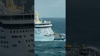 This Cruise Ship to Sinking？  #scaryocean #roughseas #oceanship
