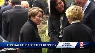 Kennedy family, politicians gather for funeral of Ethel Kennedy