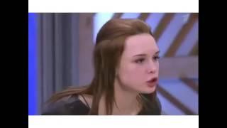 Диана  Шурыгина.Че ты несёшь?Обезьяна недоделанная.