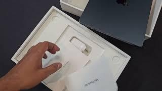 Quick unboxing of Apple MacBook Air M2 2022 (ASMR).