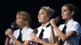 Lea Thompson, Madelyn Deutch & Zoey Deutch Performance at What A Pair 2014