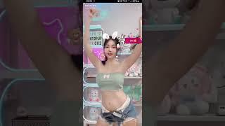 CUTE ASIAN BUNNY GIRL DANCING https://livepix.gg/bigoevolution  #bigo #bigolive #periscope #viral