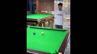 Armless pool player is shattering every expectation!