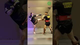 Muay Thai Training - Countering the Jab to Close Down Opponents with Philip Tieu