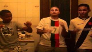 MC INDIAZINHA - BONDE DO GÉ FODE GOSTOSO BONDE DO MOÇO FODE GOSTOSOO [DJPEDRO NITEROI]