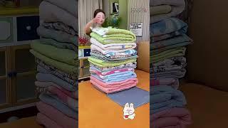 You've never seen tech like this! A storage bag that compresses and bounces back instantly! 