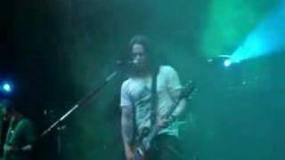 Alter Bridge - Wayward One (Live)