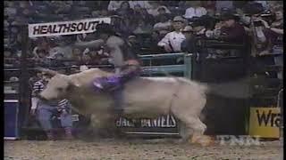 Tuff Hedeman vs Bean Bag - 98 PBR Topeka (87 pts)