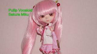 Pullip Vocaloid Sakura Miku doll unboxing review