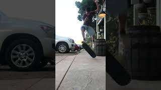 FINALLY GOT THE HEEL FLIP!!!!! #skating #skatetrick #heelflip ￼￼