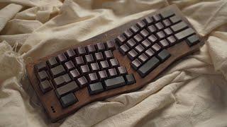 [ASMR] The deeeeepeest thocccc wood keyboard sound