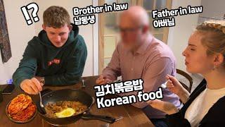 Impressing My Girlfriend's Family By Cooking Korean Food!