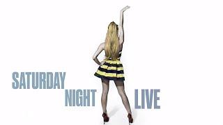 Ariana Grande - Love Me Harder (Live On SNL) ft. The Weeknd