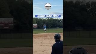 Jojo Levy Makes an Amazing Leaping Catch  #bkssoftball ￼
