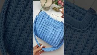 I 'm preparing for you a new video master class on crocheting this wonderful handbag