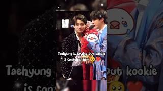The way Jungkook is comforting Taehyung...he can't see him crying#taekook #shortvideo