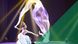 Sound of Dunhuang - Crystal-clear projections on gauze create beautiful 3D effects