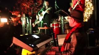 Luis Villegas Guitarras de Navidad Featuring Joey Navarro on Piano performing "Suavecito"