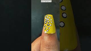 Nails Art Design Yellow Marble #nailartdesigns #nailsart #nailspro #yellownailart #marblenailsart