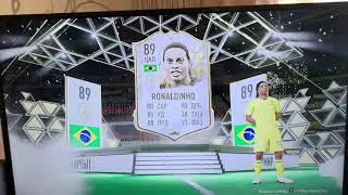 FIFA 22 Base Icon Upgrade RONALDINHO