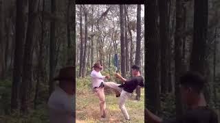 Tổng hợp võ thuật tự vệ thực dụng đường phố Loi Tran Karate