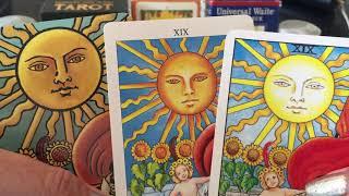 Deck Review & Compare- Radiant Wise Spirit VS Radiant VS Universal Waite!-Comparing 3 Tarot Decks