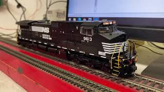 ScaleTrains.com Rivet Counter Dash 9 - Custom ESU Loksound 5 7FDL16 Sound Test (Auscision NR File)