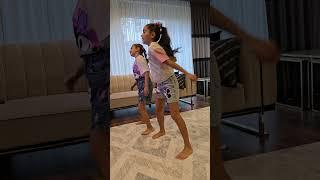 Elif sinem ve elif poyraz #keşfet #shorst