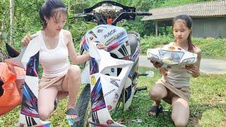 Genius Girl: Found  HONDA 110cc fairing at a junkyard, and assembled it to be awesome