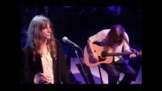 Patti Smith - Dancing Barefoot (Later with Jools)