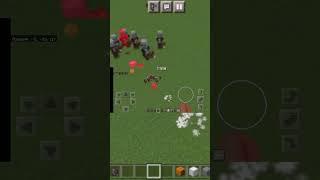 1 железный голем против 10 разбойников #Shorts #Minecraft