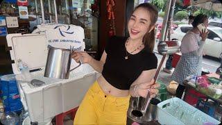 LIVE Street Café - Welcome Family  Ploysai Coffee Lady in Bangkok Thailand - Thai Street Food