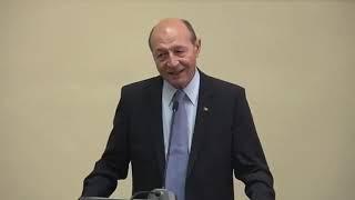 Arhivă: Conferință susținută de Traian Băsescu în fața studenților la Chișinău.16.11.2017