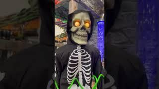 WHAT HAPPENS WHEN YOU LAUGH AT LIL SKELLY BONES  SPIRIT HALLOWEEN 2022 ANIMATRONIC #shorts