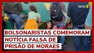 Em bloqueio, bolsonaristas comemoram notícia falsa da prisão de Alexandre de Moraes