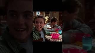 Cuál eliges ? #cine #series #comedia #disney #netflix ##malcolm #drama