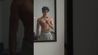 Physique Update This is how I look without any pump