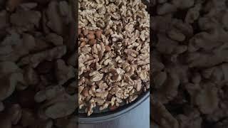 ROASTED NUTS