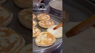 Street food Chinese flatbread with meatУличная еда Китайская лепешка с мясом #travel #china