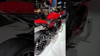 2023 Ducati Diavel V4 • Stock Exhaust vs. Akrapovic