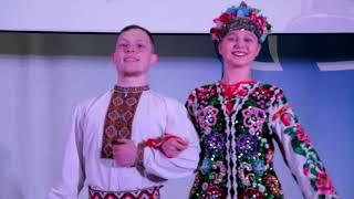 Балет-дивертисмент "Мандри Україною". Виконує ансамбль "Веснянка"
